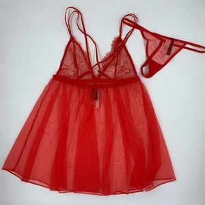 Victoria’s Secret Very Sexy Floral Lace Babydoll